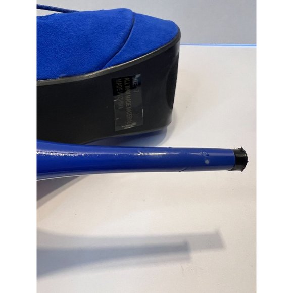 Qupid Platform Dazzling Cobalt Blue Suede Shoes - Picture 8 of 13